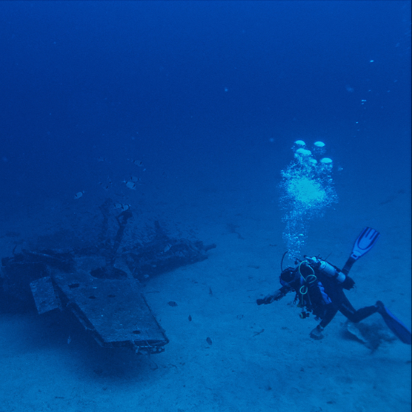 Industrial subsea maintenance diving operations